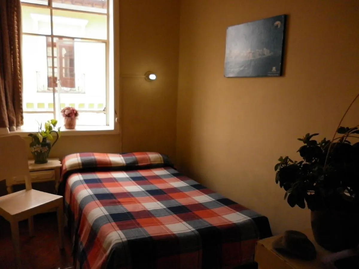 Grand Hotel Quito 2*,